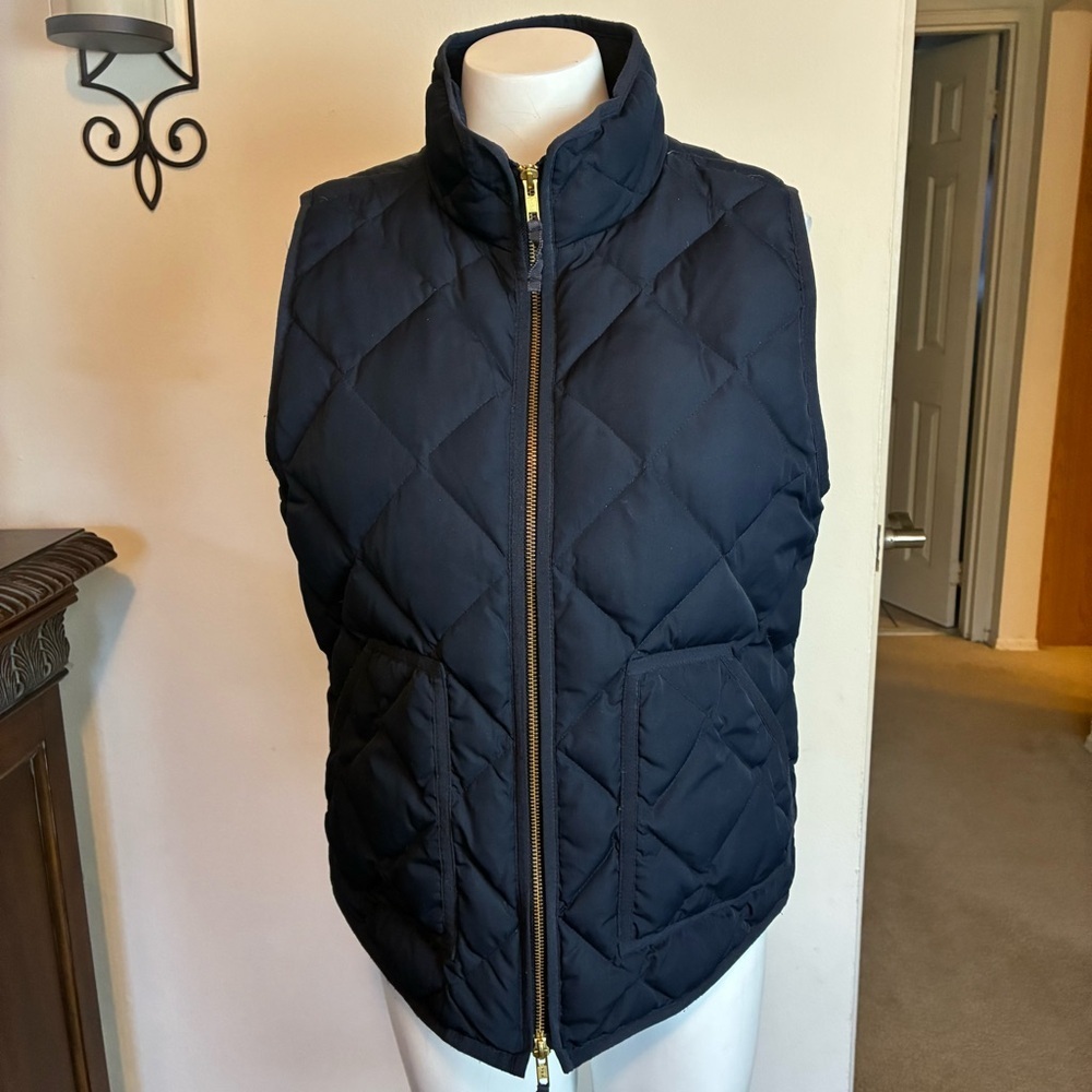J Crew Factory Navy Quilted Vest Down Mix Sz M